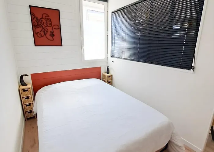 Les Amoureux Apartment *